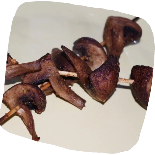 Brochettes de champignons aux épices